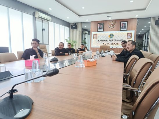 Suasana kelas pembinaan etika profesi Satpam